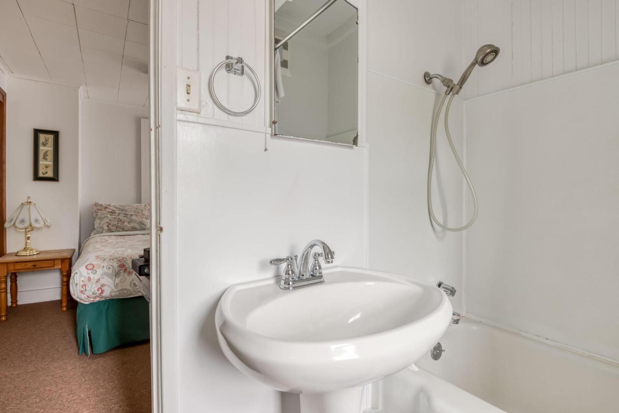 The Hamptons Villa Rockaway Beach Ngoại thất bức ảnh